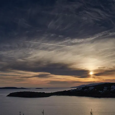 Fiamegou Andros Апарт-отель Батси
