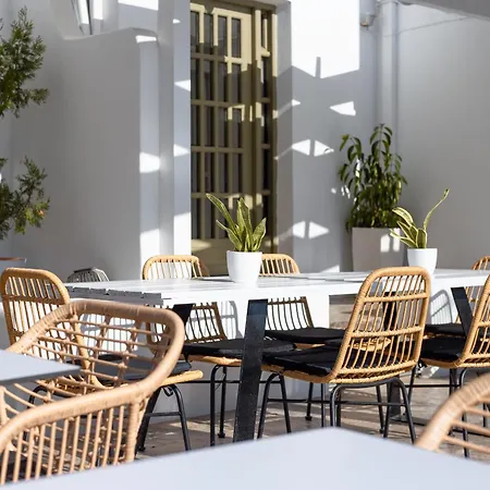 Fiamegou Andros Апарт-отель Батси